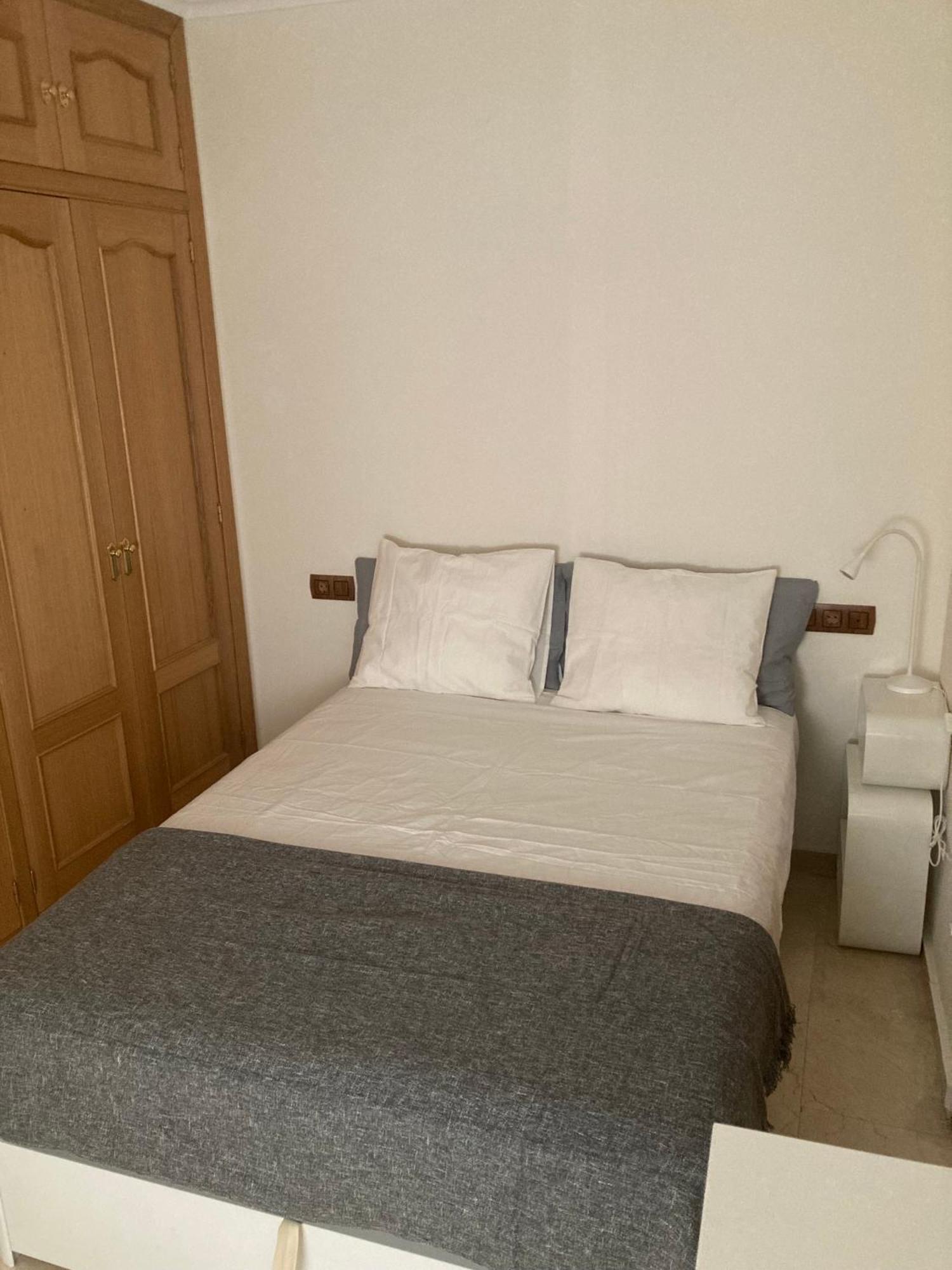 Calle Gondomar Apartamento *