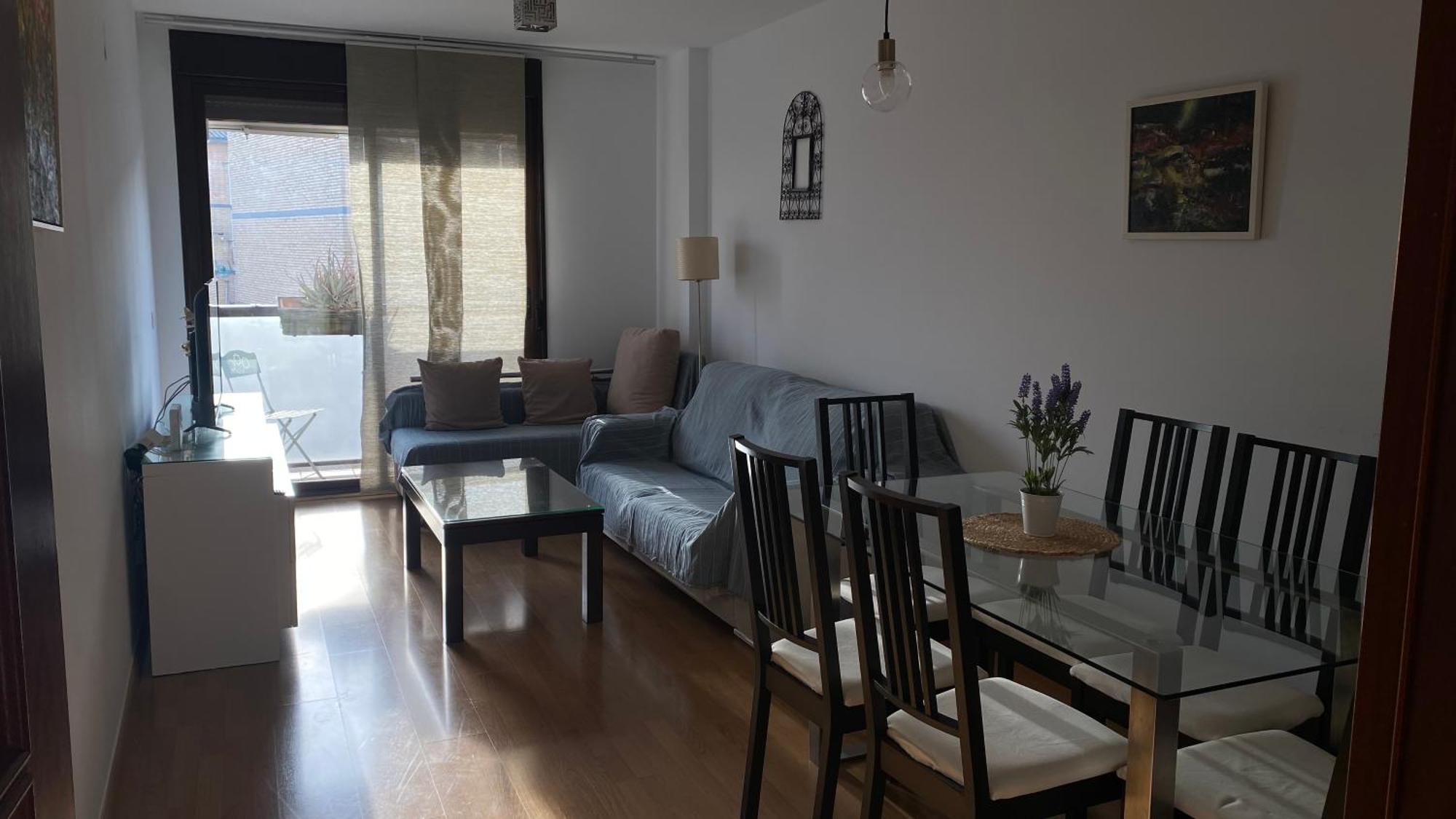 Duplex Junto Al Puente Con Gran Terraza Y Parking Privado *