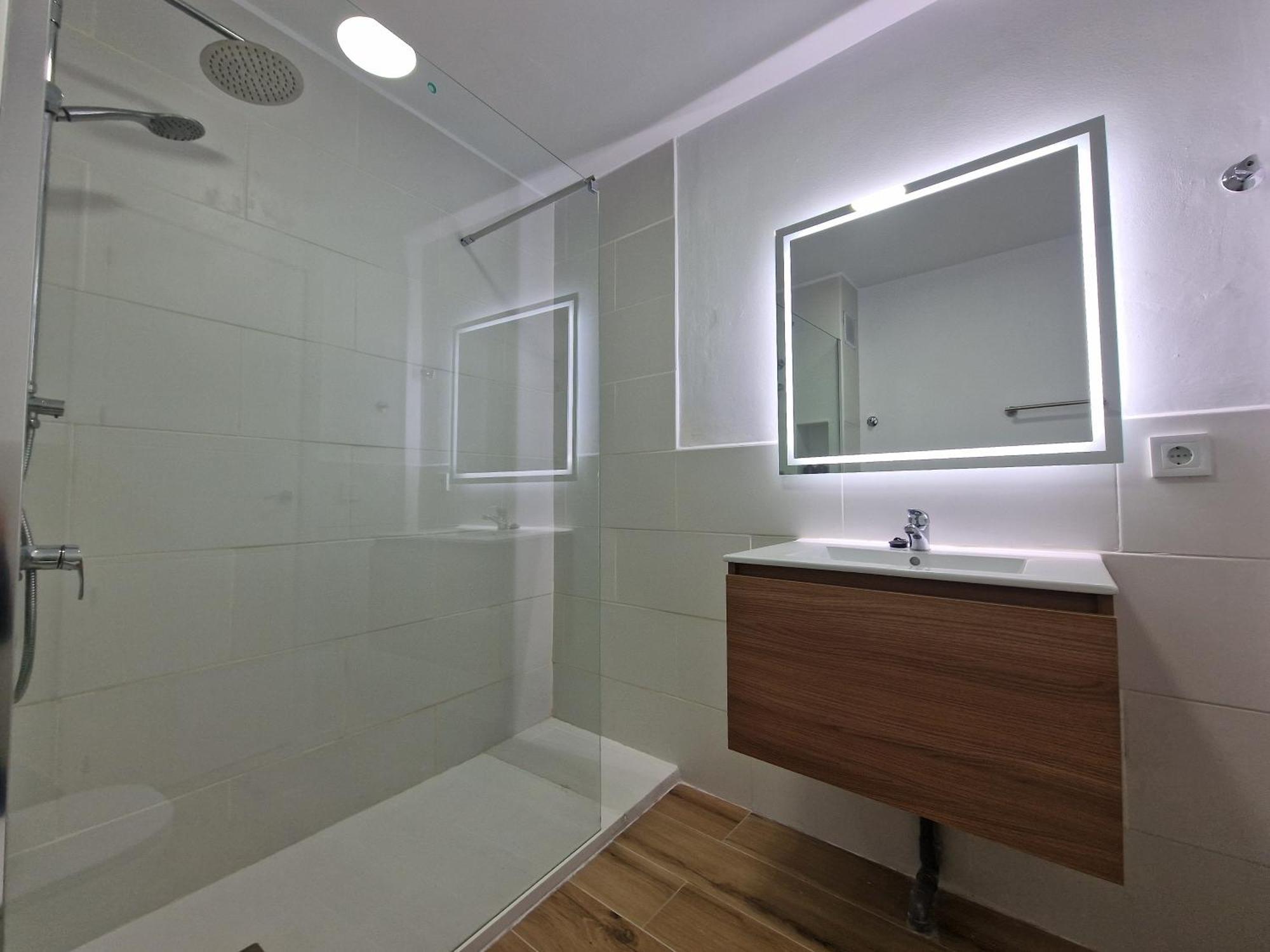 Apartment Ds Lealhomes, Patio And Terrace *