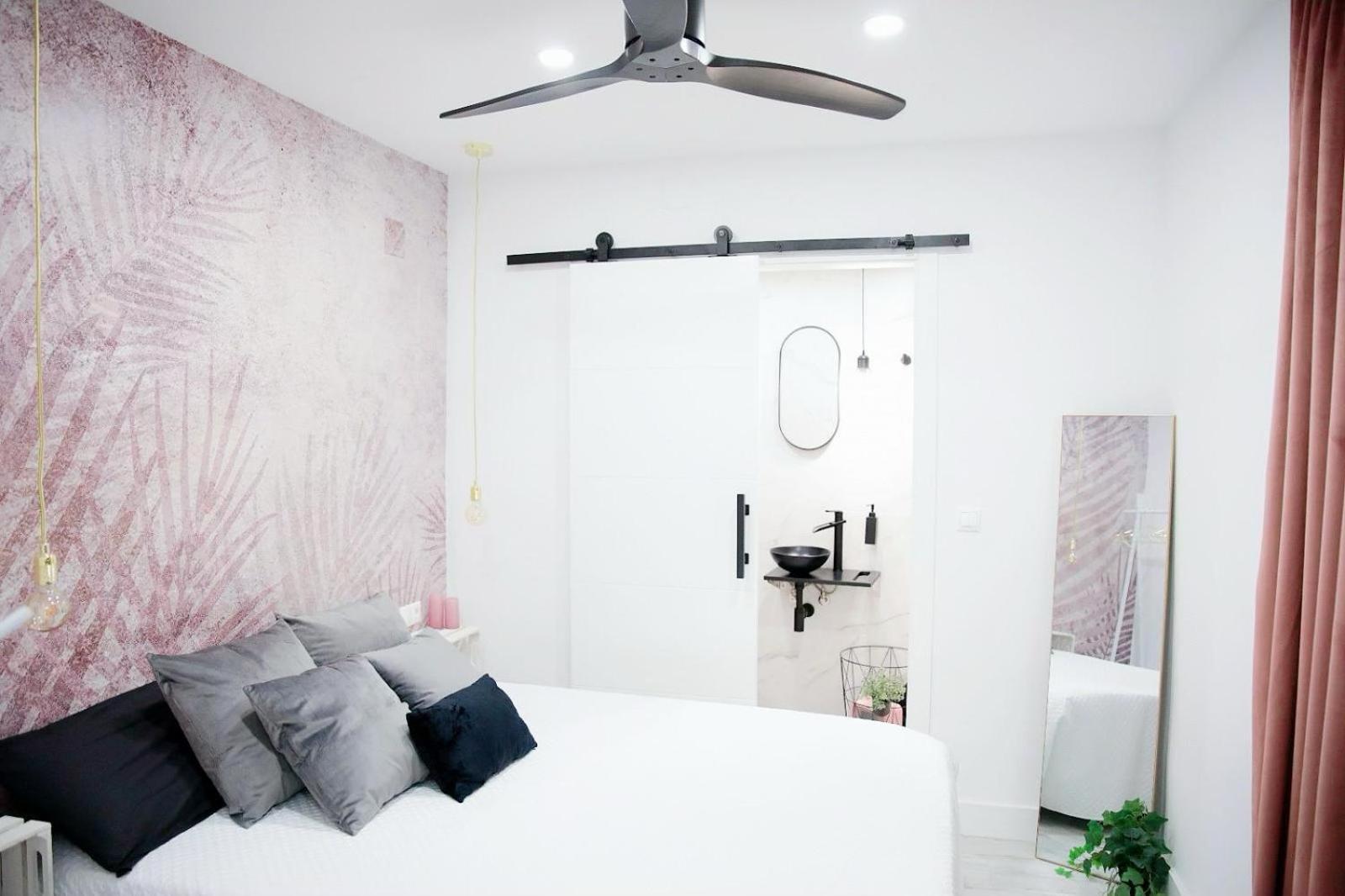 Apartamento Deluxe Lineros 34 Con Parking A 150 Mts