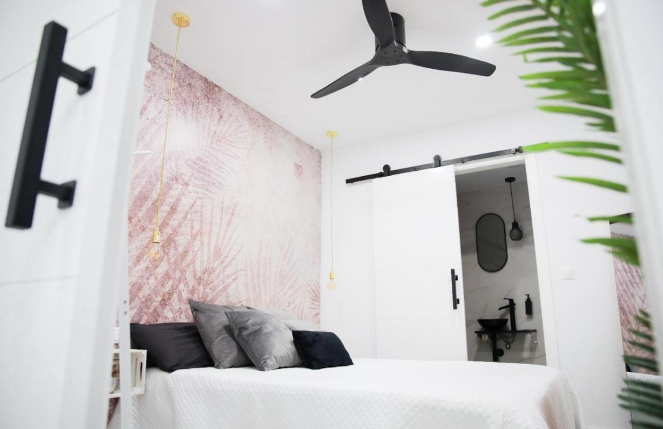 Deluxe Lineros 34 Con Parking A 150 Mts Apartamento