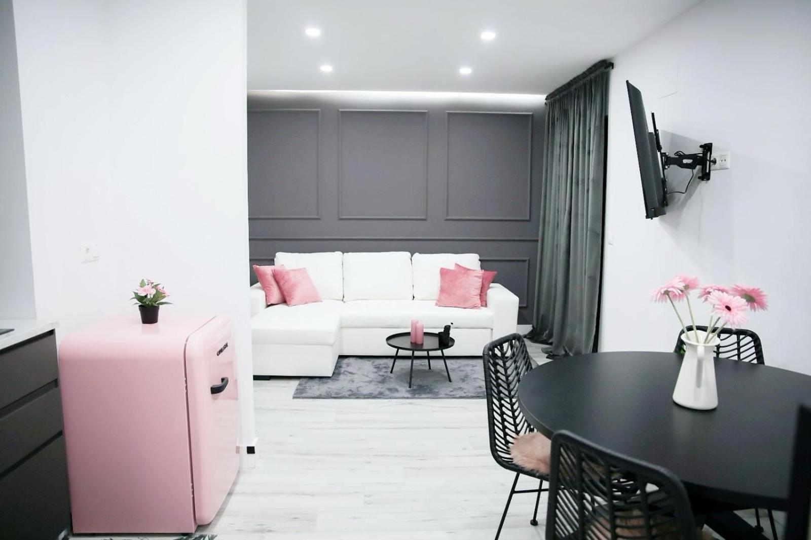 Deluxe Lineros 34 Con Parking A 150 Mts Apartamento *