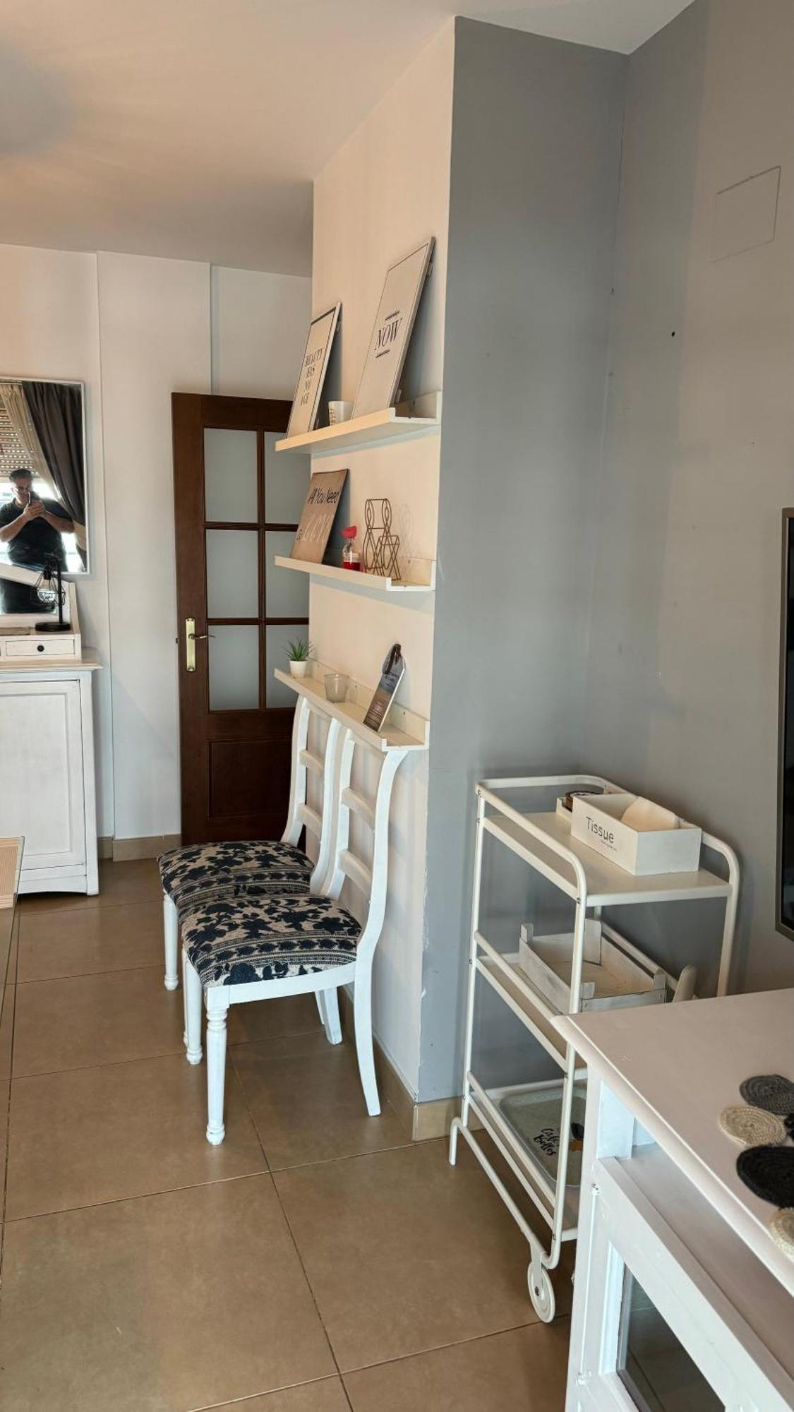 Blue House Apartment