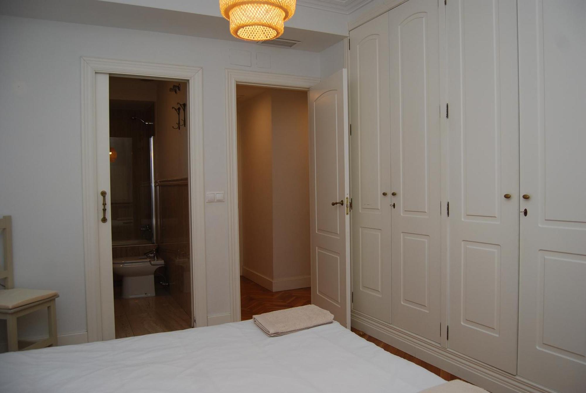 Apartamento Nuevo Piso Céntrico Frente Mercado Victoria