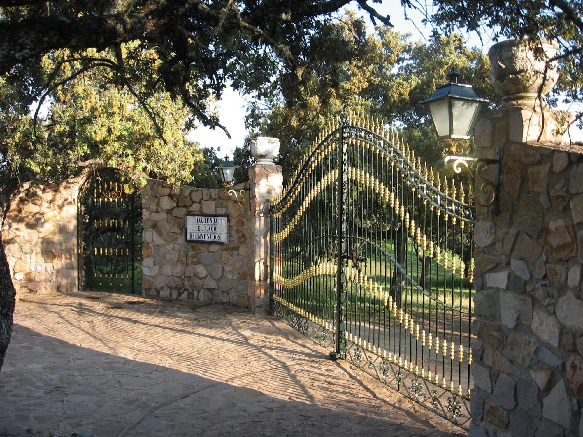 Casa Rural Hacienda El Lago *