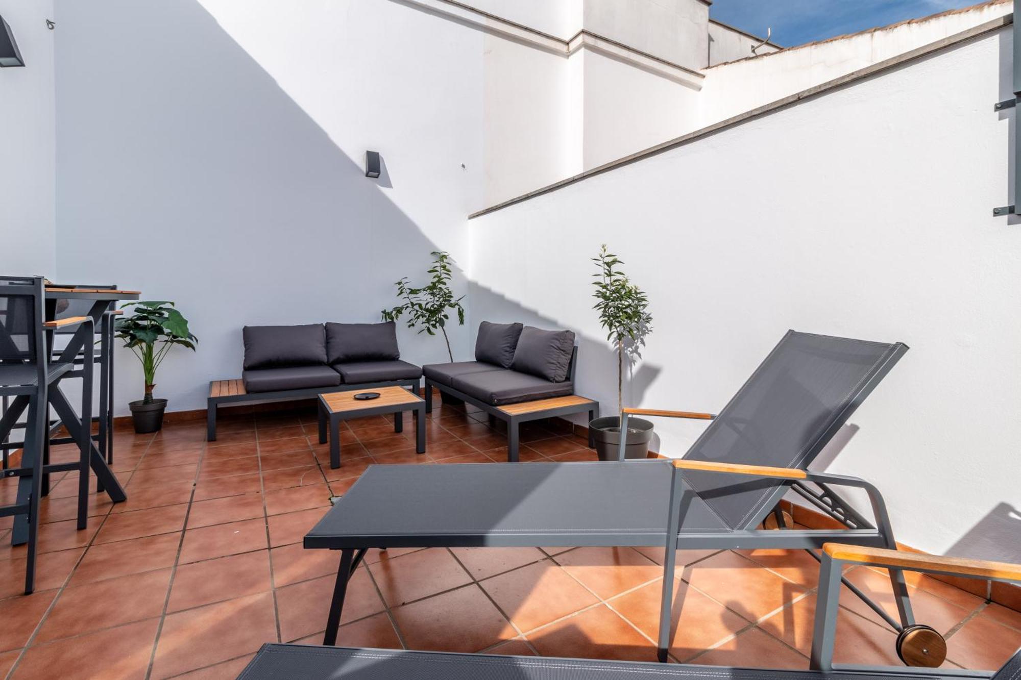 Apto. El Atico De Patios Apartamento *