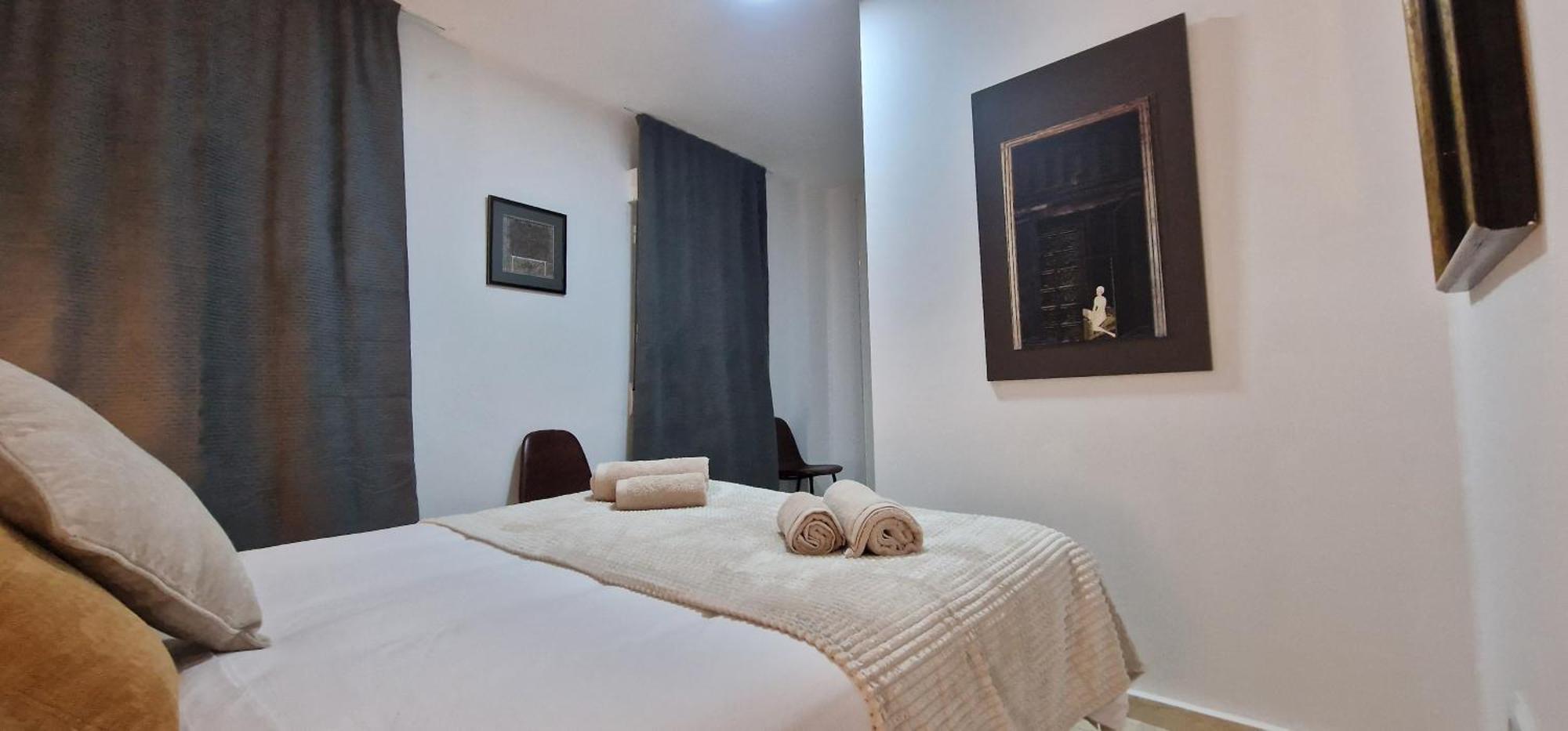Apartment Ds Lealhomes, Patio And Terrace