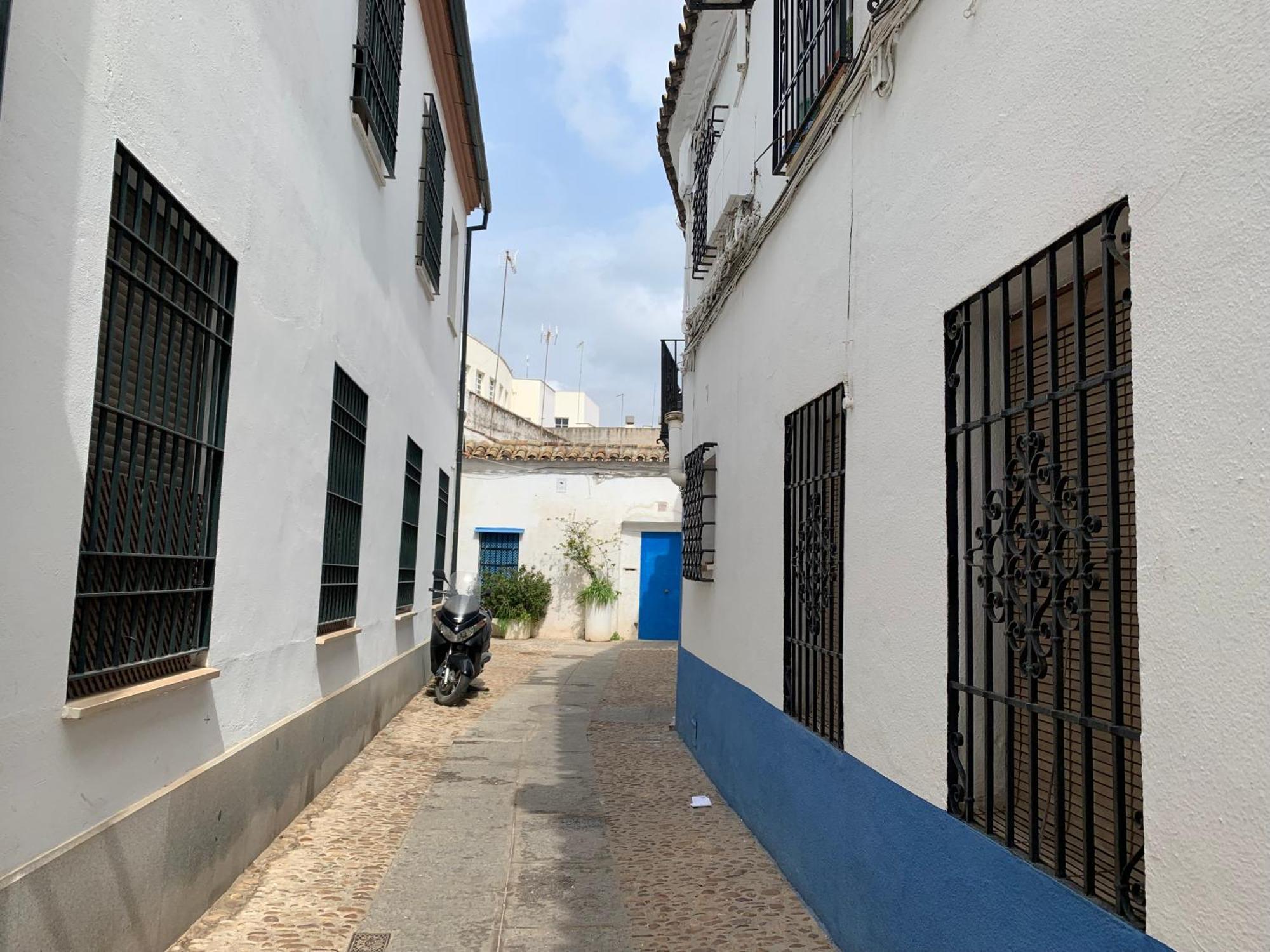 Apartamento Bonito, Centrico, Fresco Y Tranquilo En Santa Marina