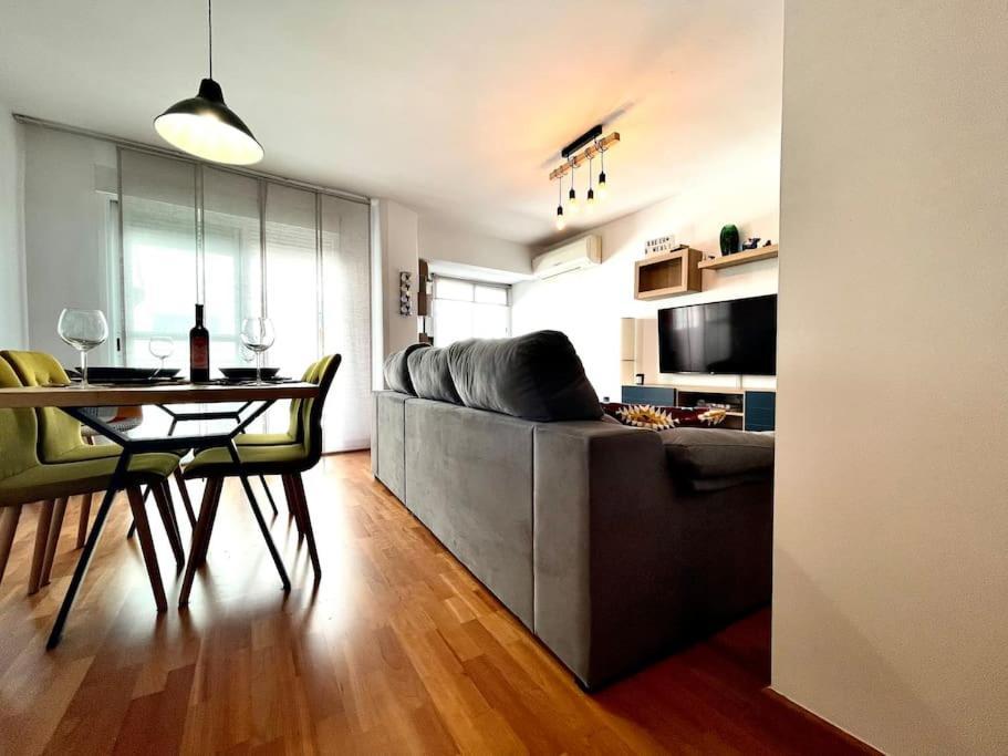 Centrico Urbano Con Terraza Apartment *