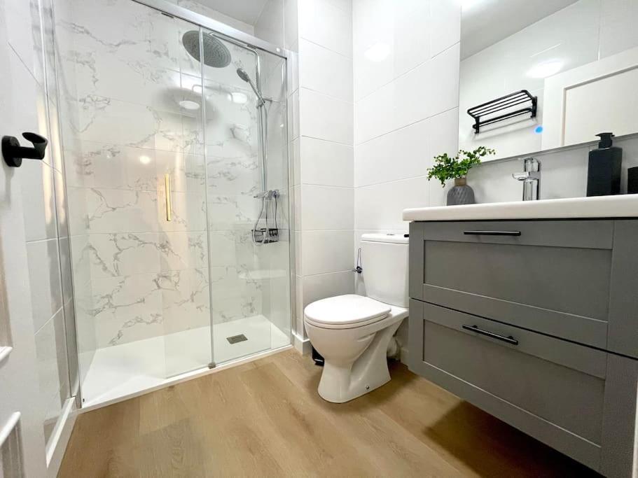 Elegancia Junto Al Rectorado. Apartamento