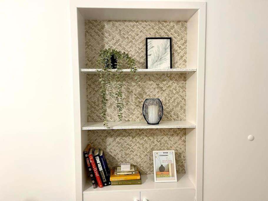 Elegancia Junto Al Rectorado. Apartamento