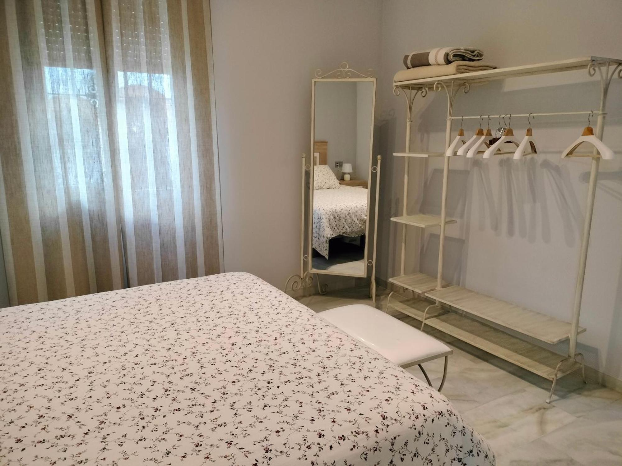 Acogedor Apartamento. Mezquita Wifi Apartment *