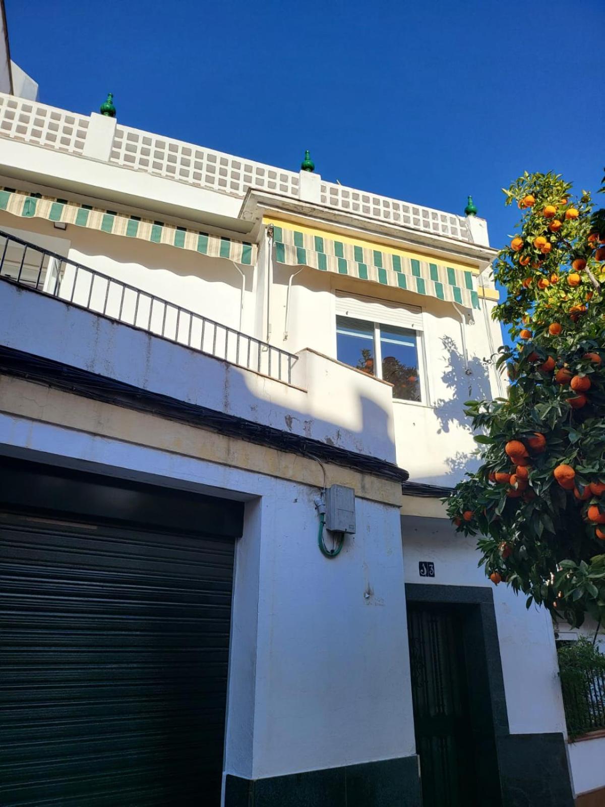 El Naranjo Apartment *