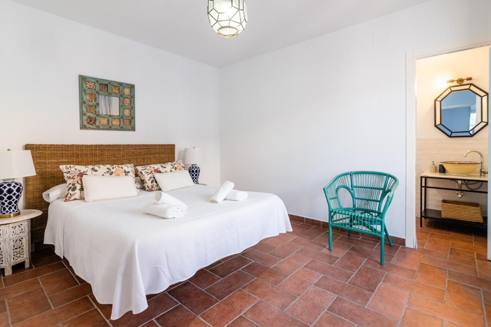 Apartment La Jⲟya De Patios - Turisticos *