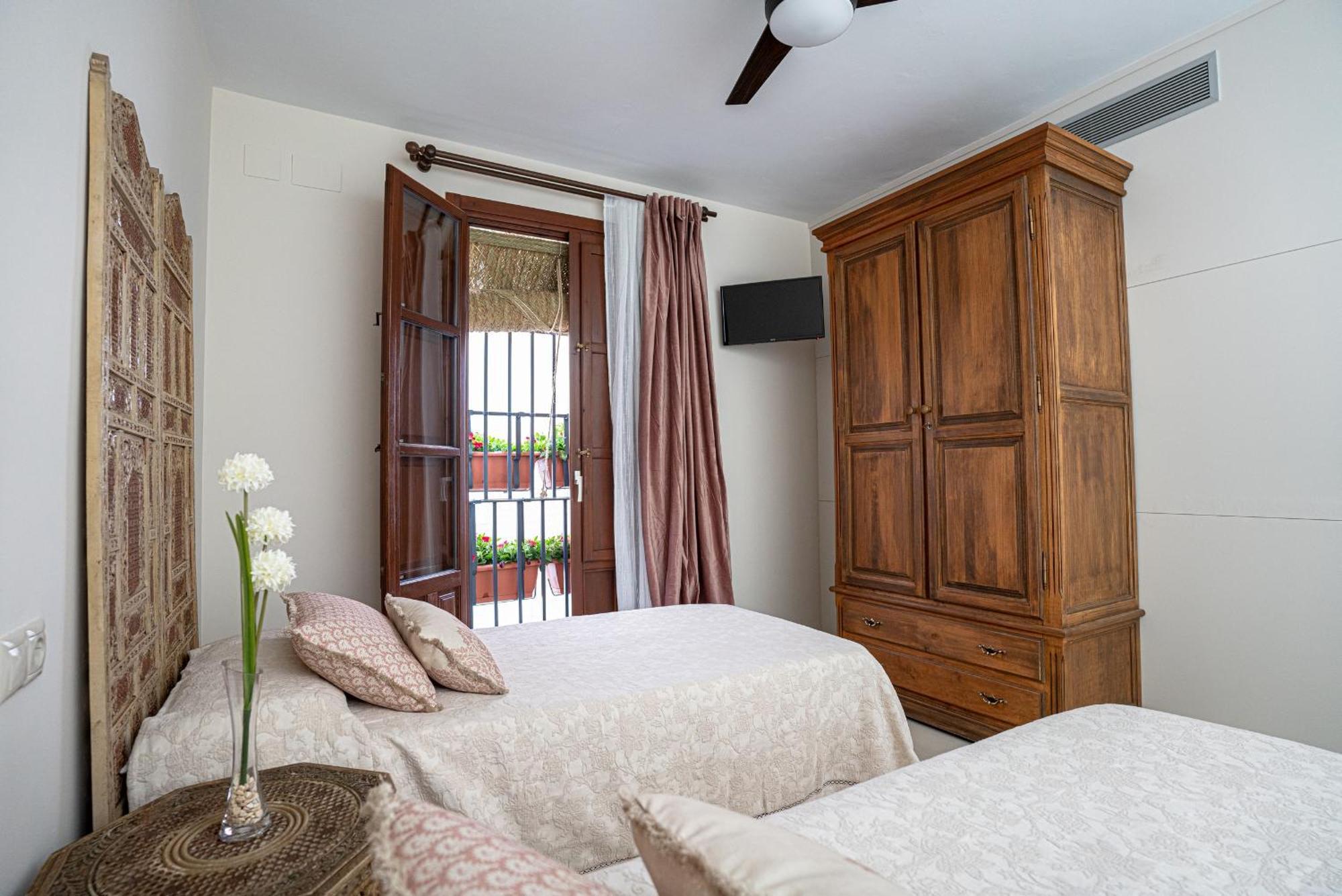 Casa La Mezquita Con Parking Gratis Сasa de vacaciones Córdoba