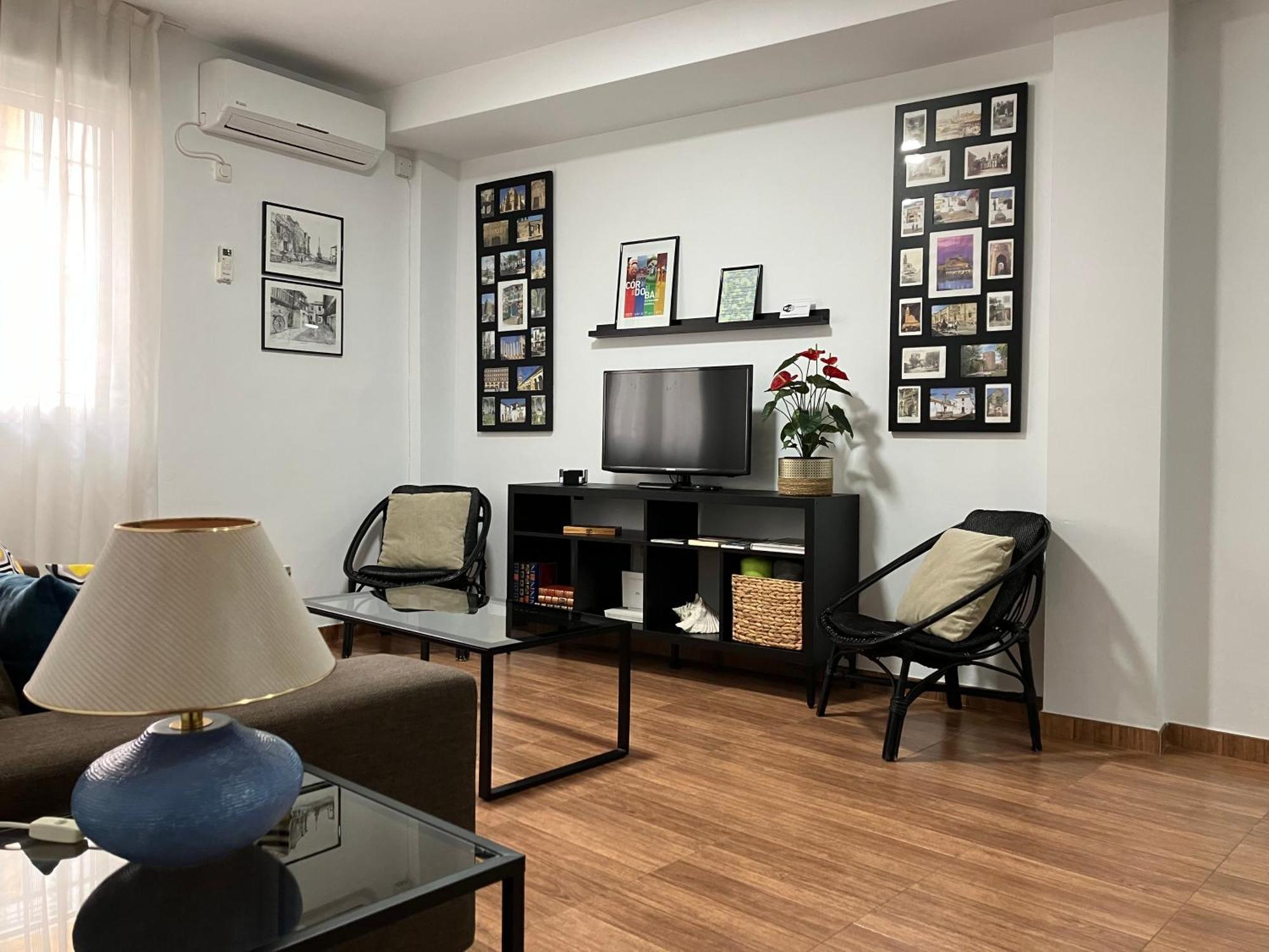 Apartamento La Casa Del Poeta Wifi Y Garaje Gratuitos *