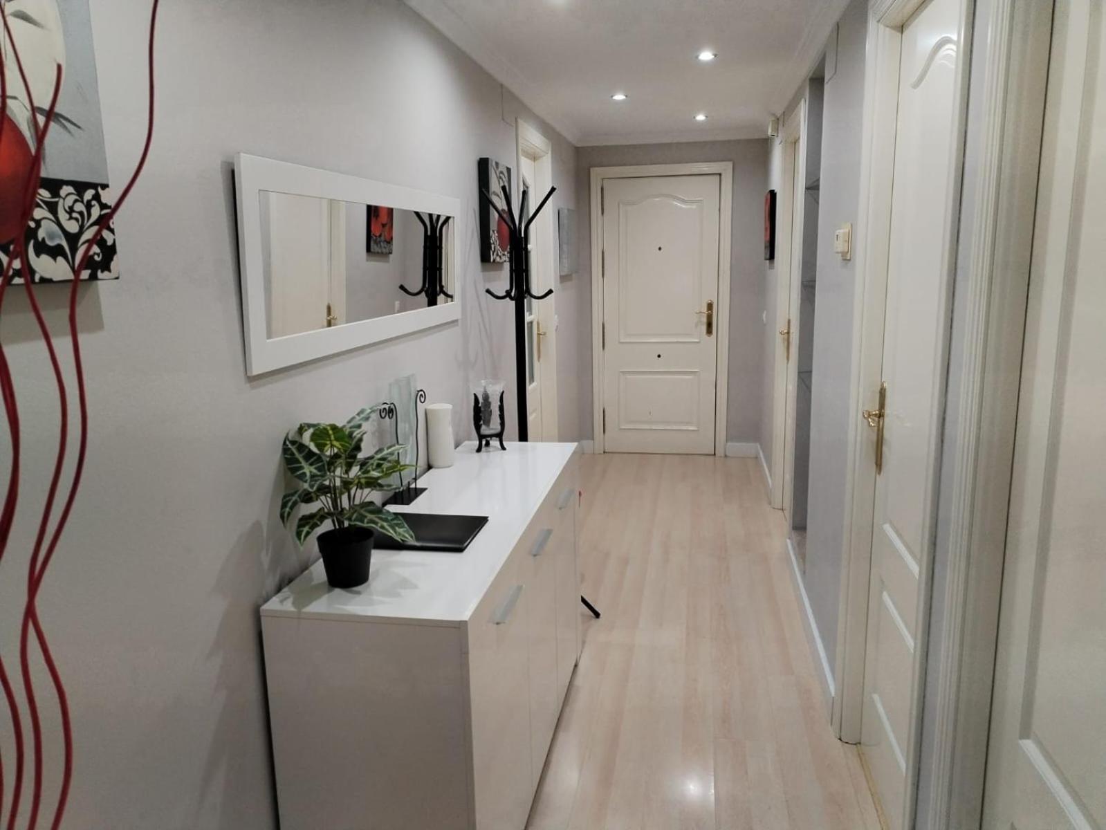 Con Parking Privado Gratis Incluido Apartment