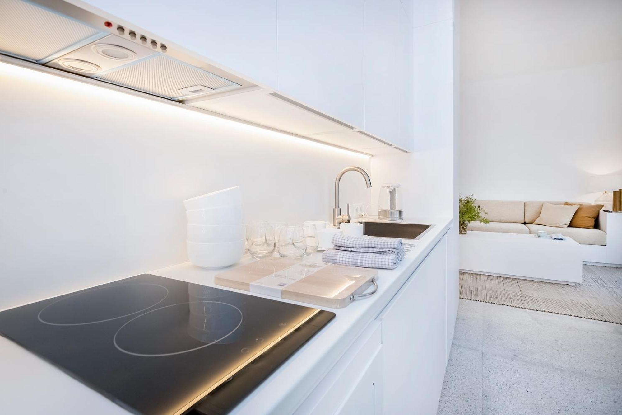 Bhost - Lumiere Apartment *