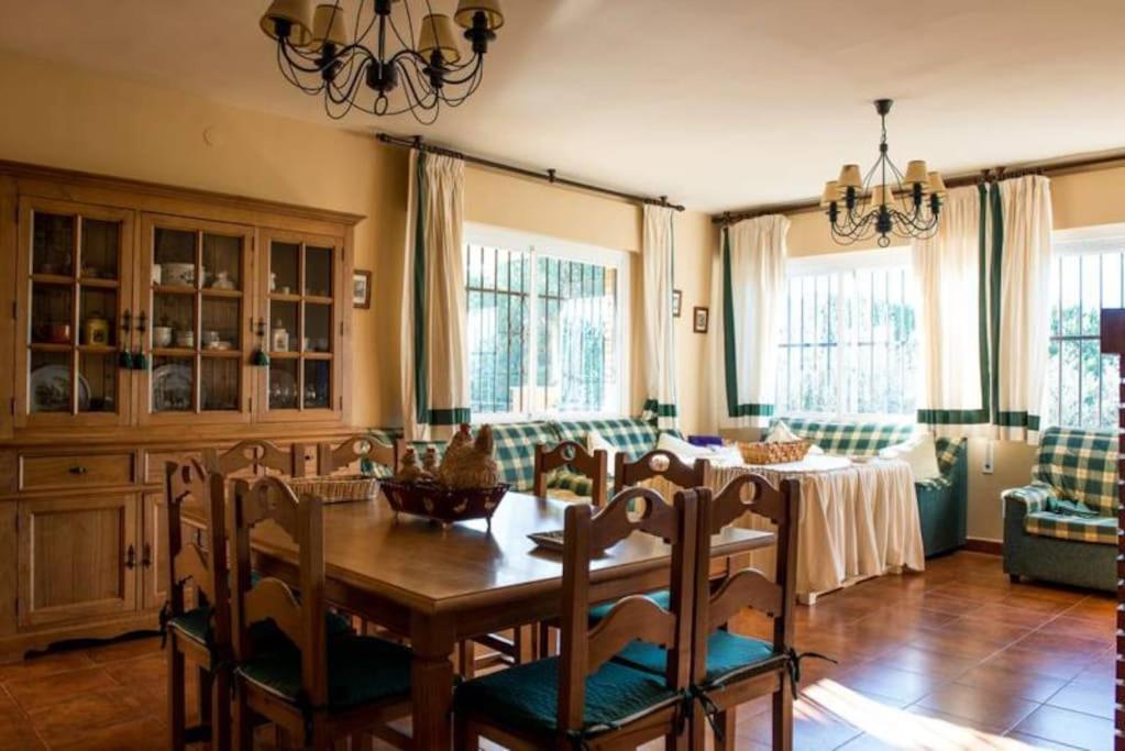 Casa Rural La Milagrosa En Сasa de vacaciones *