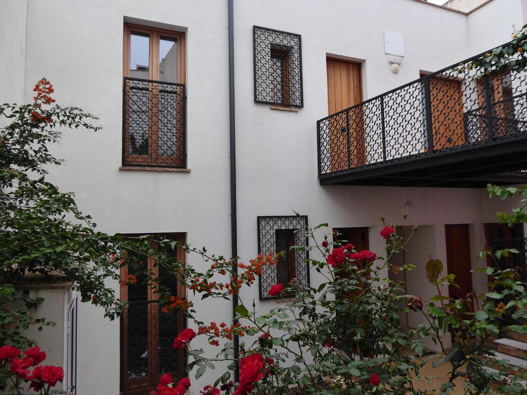 La Casa De La Escalera 1 Derecha * Córdoba