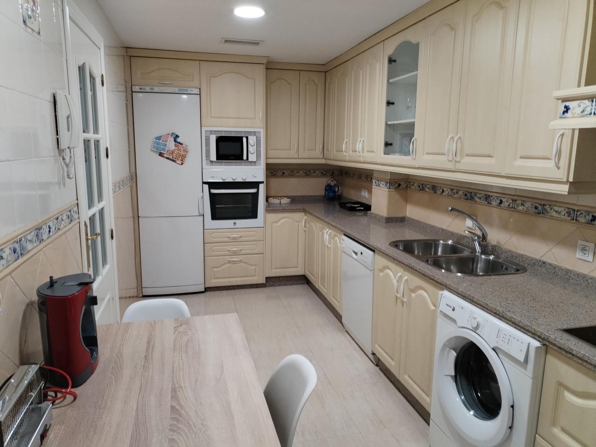 Con Parking Privado Gratis Incluido Apartment *