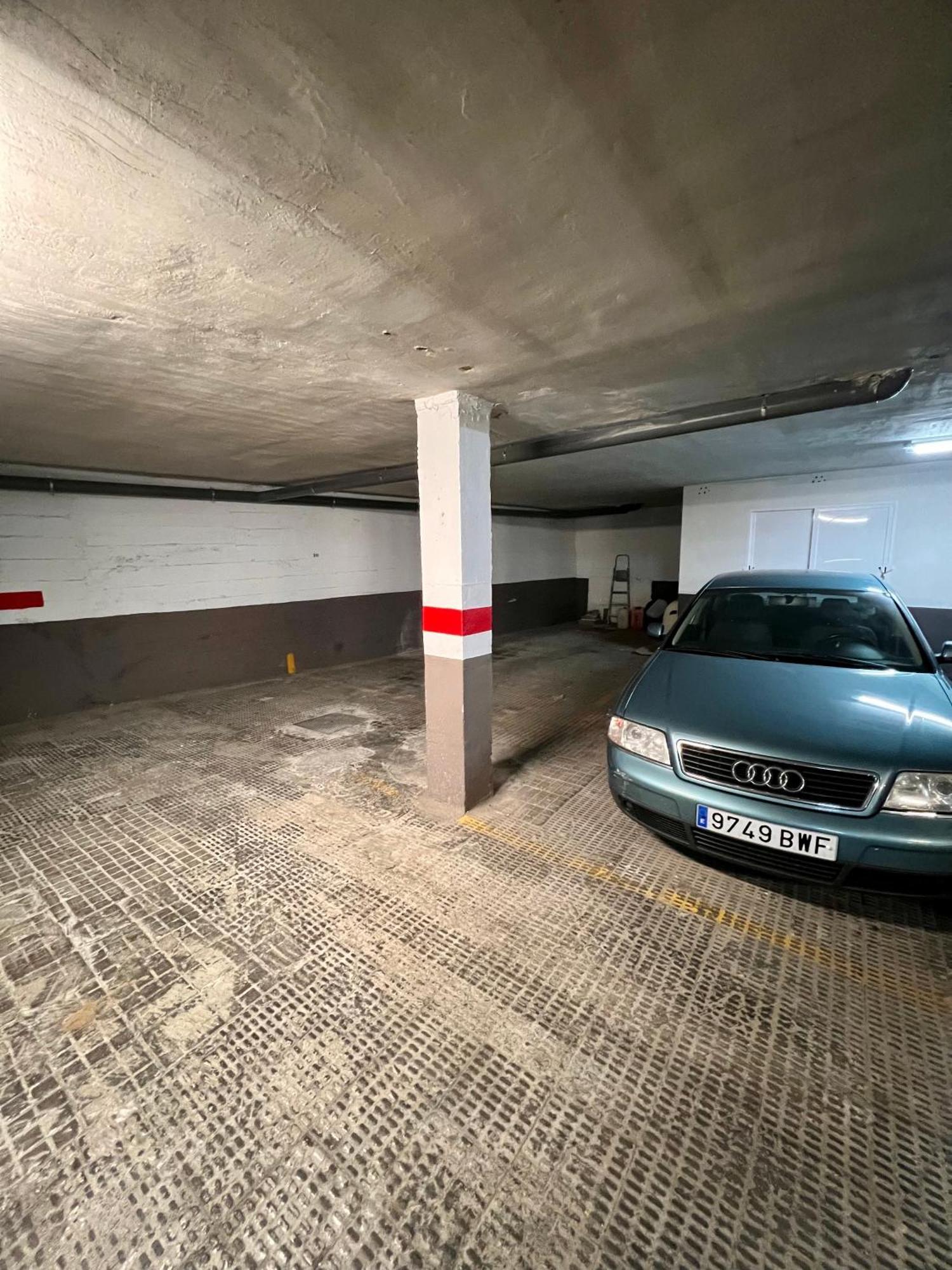 Amplio Familiar Con Parking Privado En Pleno Centro De Apartamento Córdoba