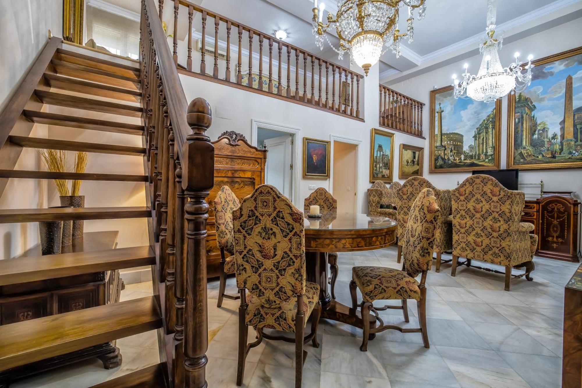 Palacio Marqués Vega Armijo *