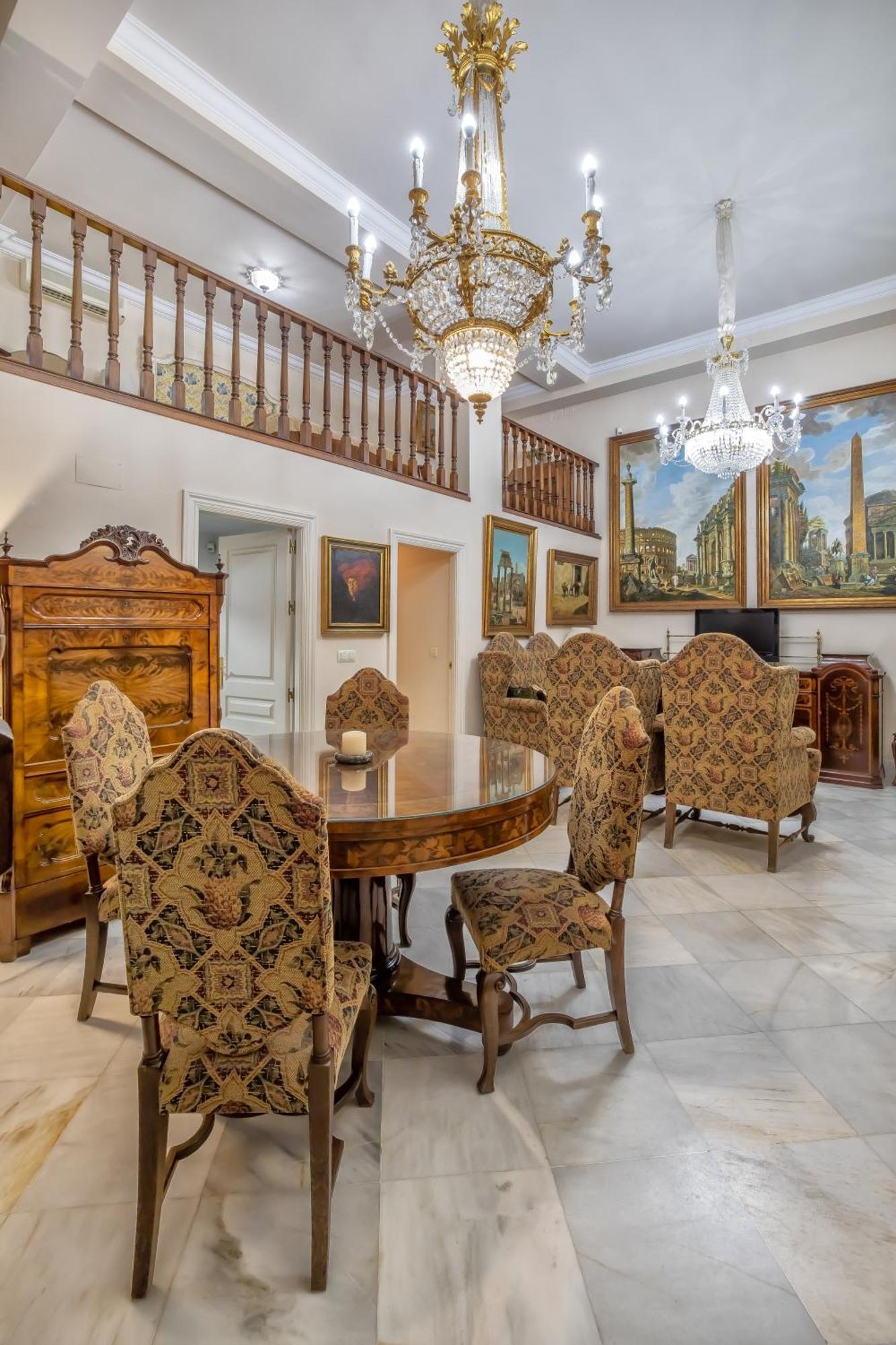 Apartamento Palacio Marqués Vega Armijo *