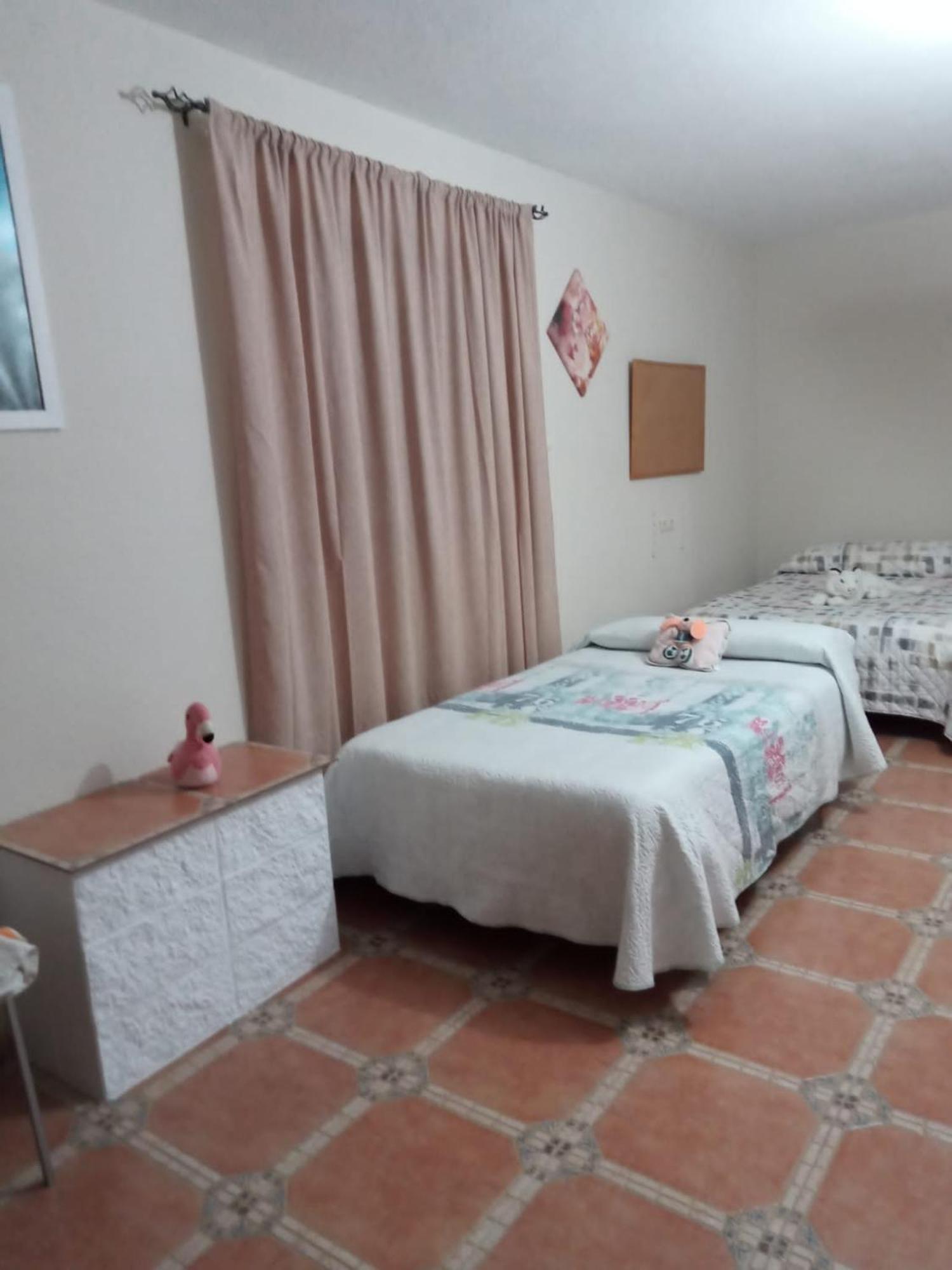 Casa En Pantano De La Brena Apartment *