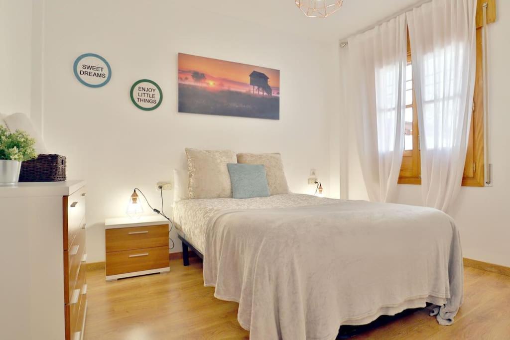 Almanzor Apartment *