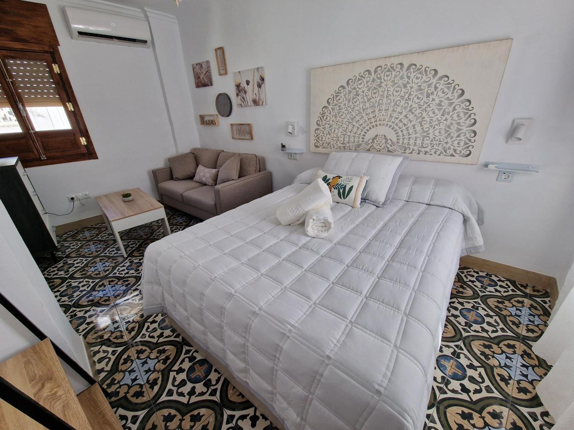 Apartamento Romero 6 Estudios Tourist *