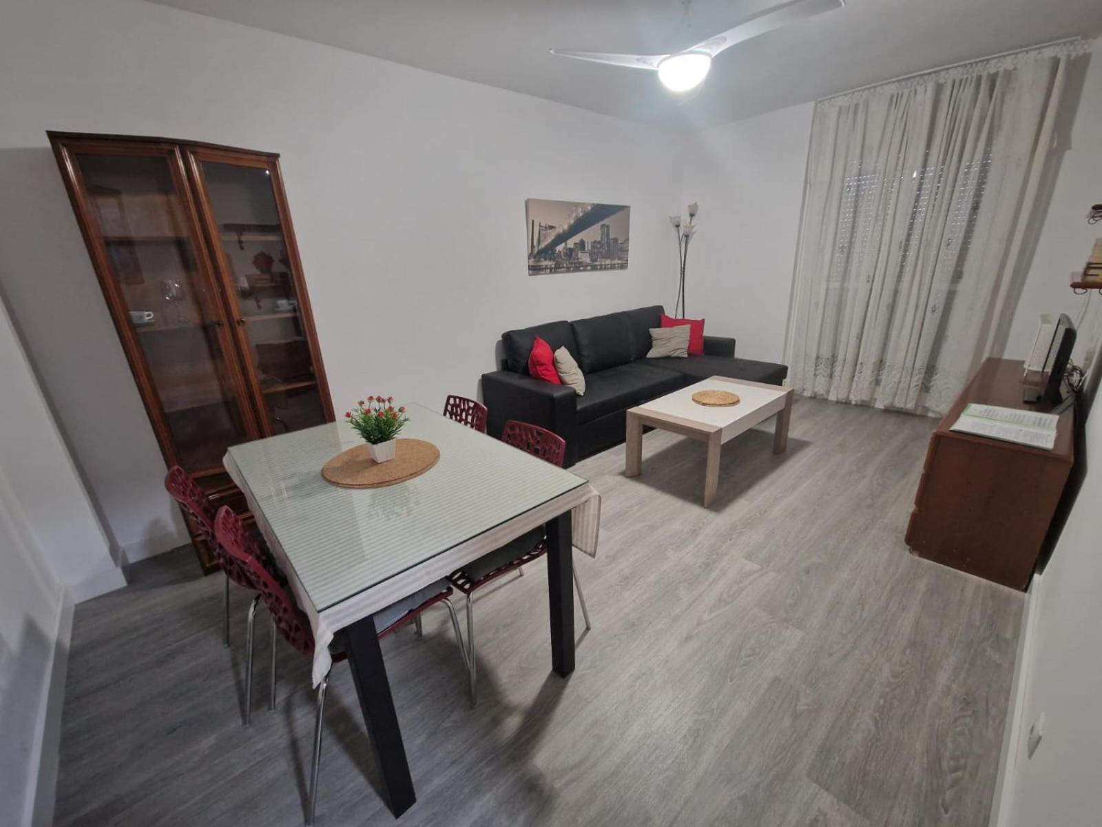 Apartamento Acogedor En Patios De San Basilio
