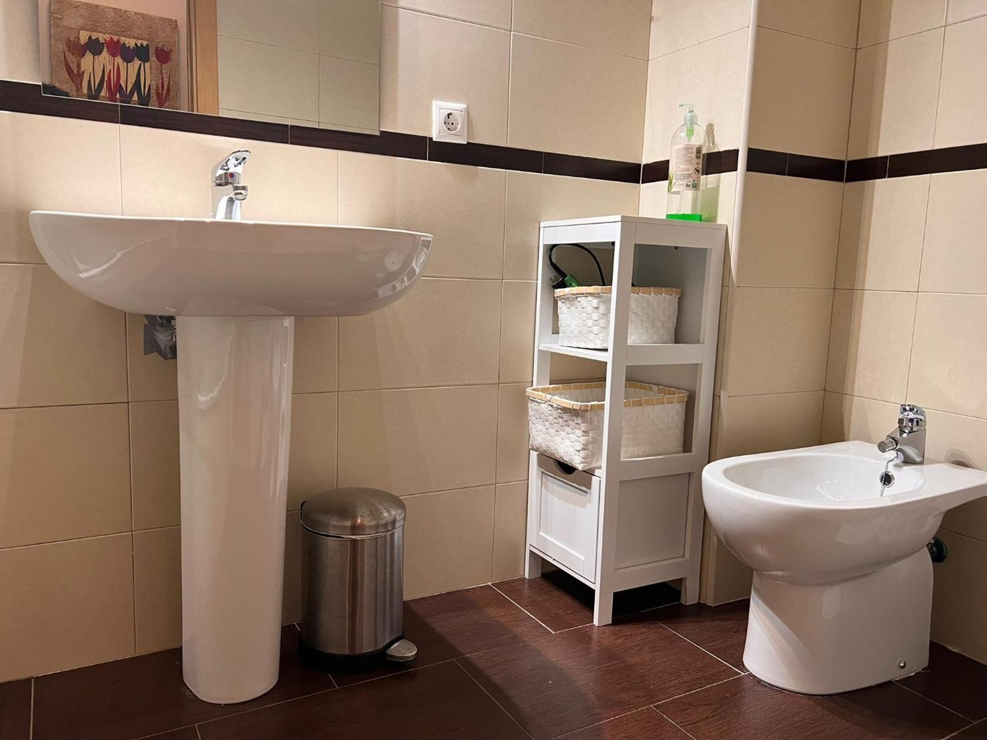 Con Excelente Ubicacion Y Terraza Privada Apartamento *