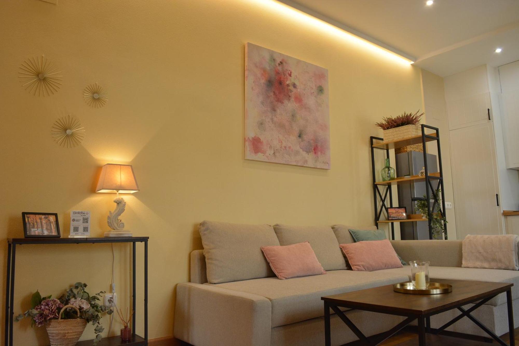 Apartamento Puerta De Cordoba- Exterior Con Balcones