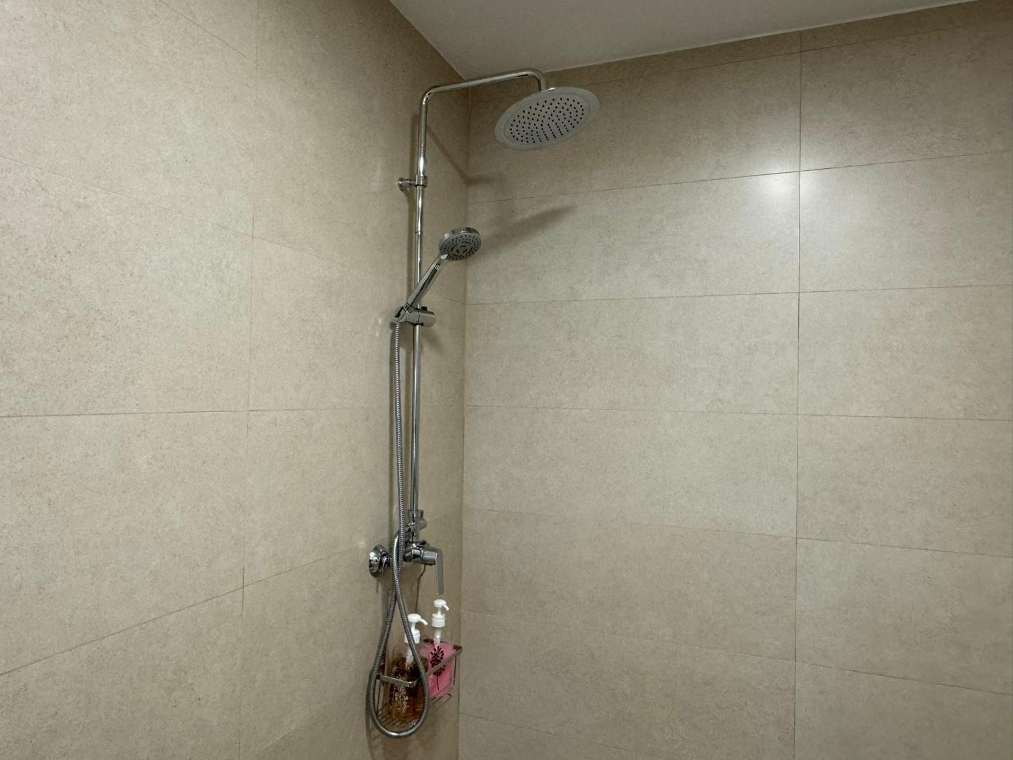 Avenida America Apartamento *