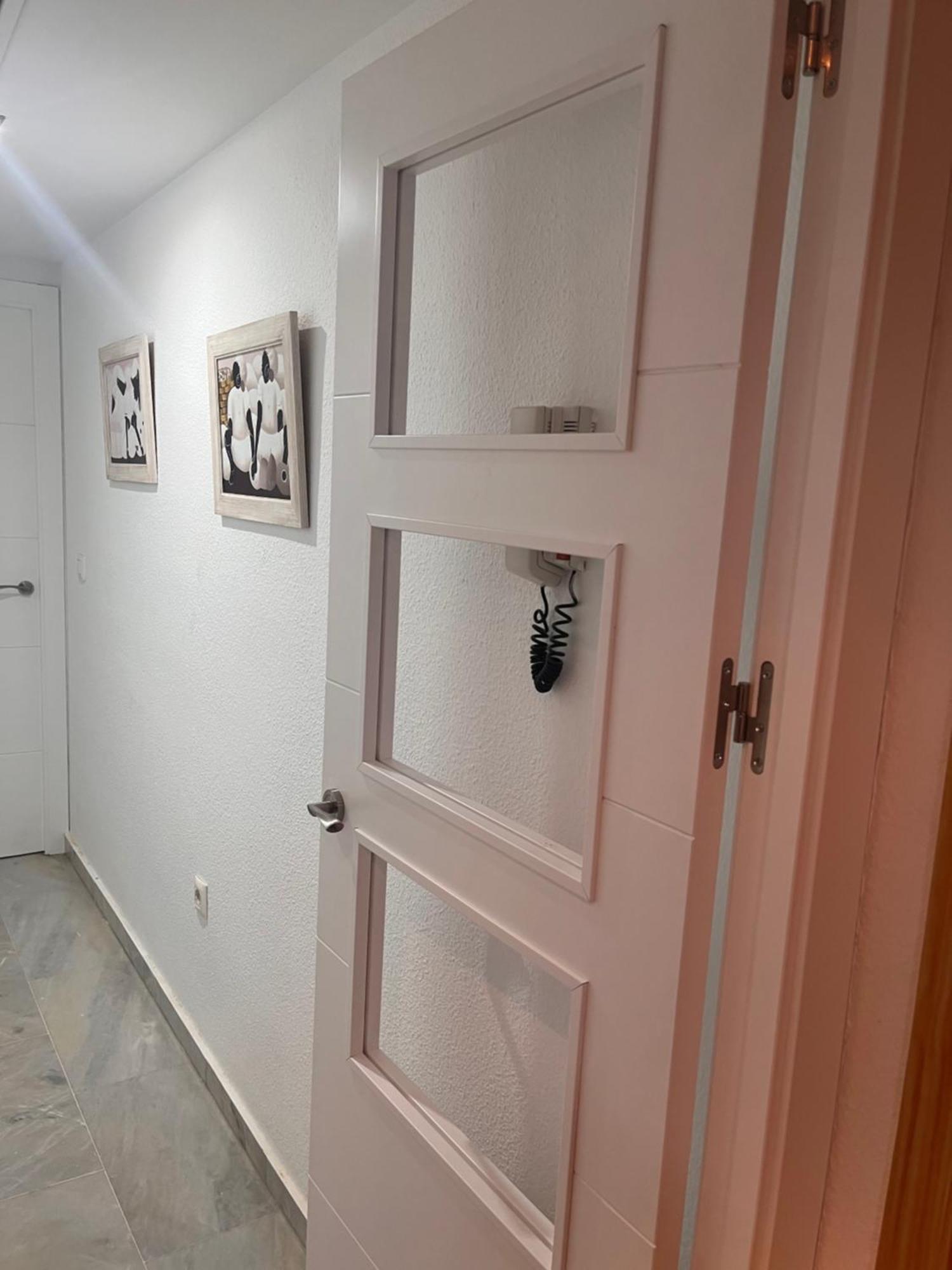 Alfaros Apartment