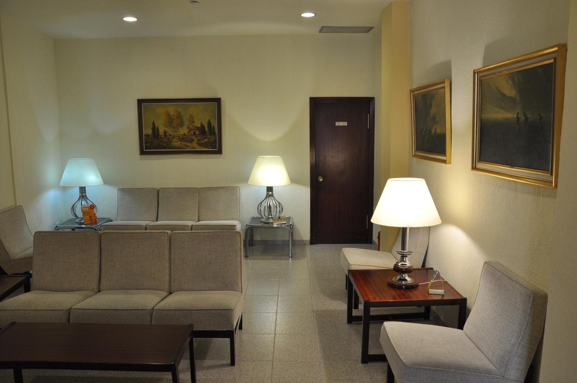 Hotel Riviera 2*