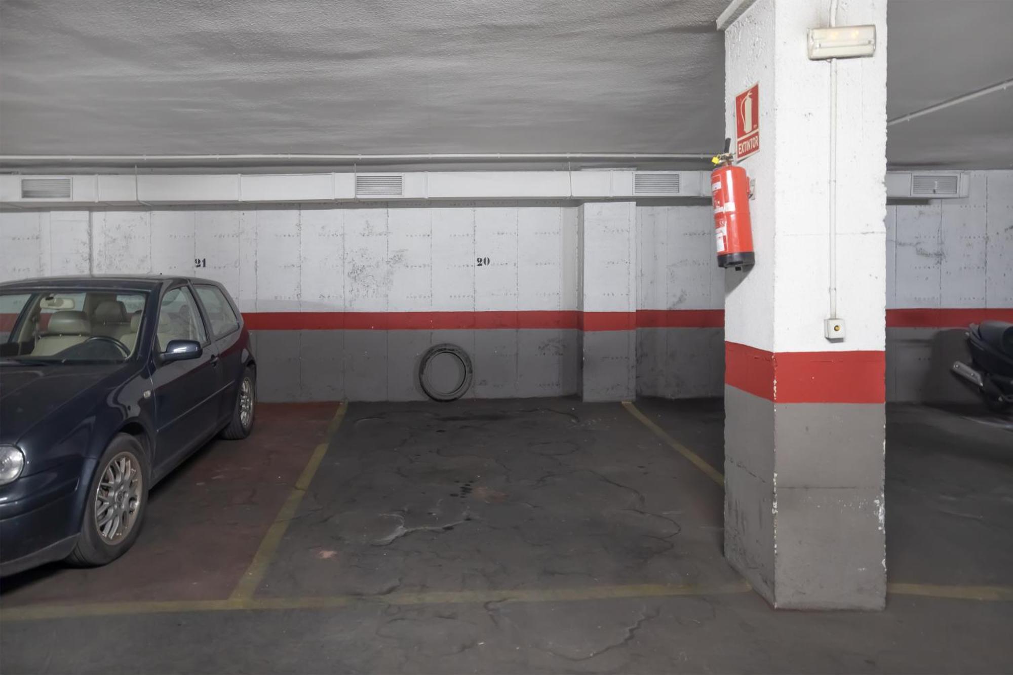 Haranas, Parking Incluido