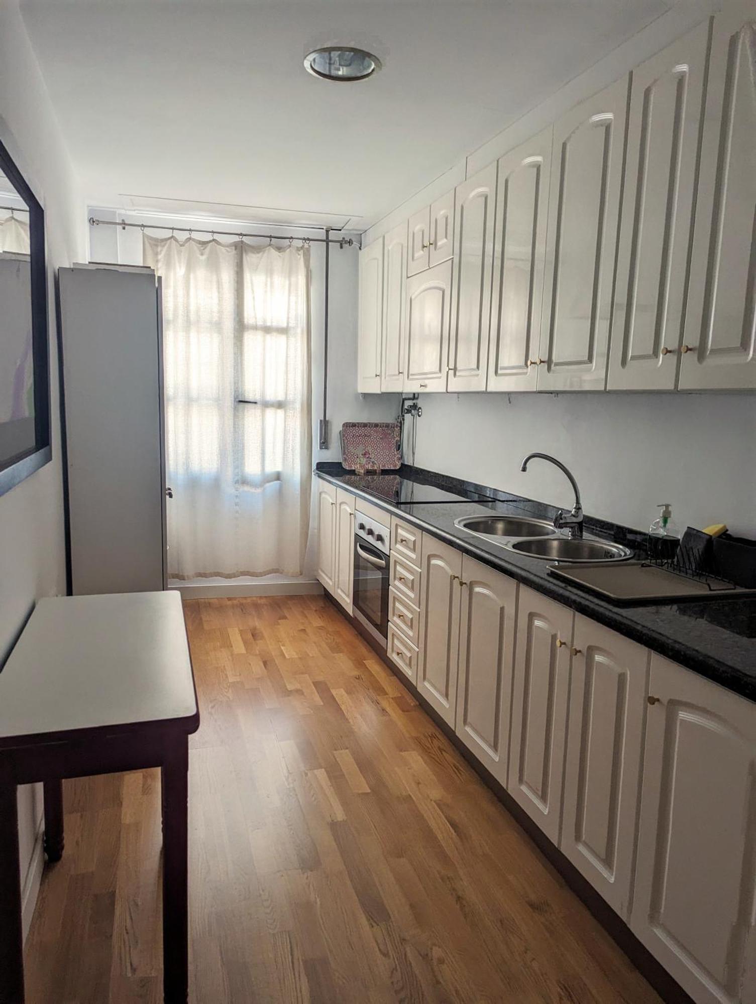 Apartamento En Ciudad Vieja Córdoba