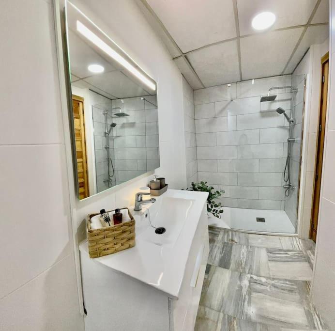 Apartamento Con Patio En El Casco Historico