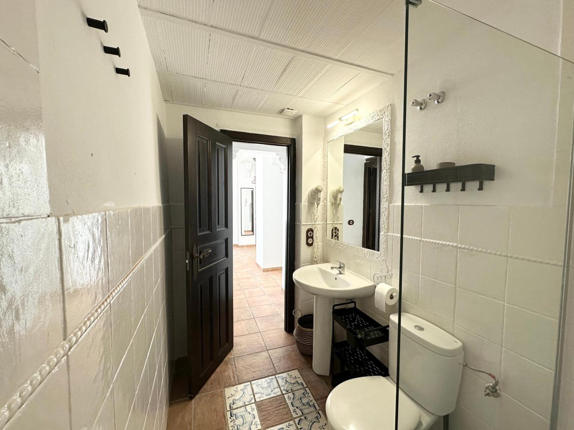 Romero 3 Apartment