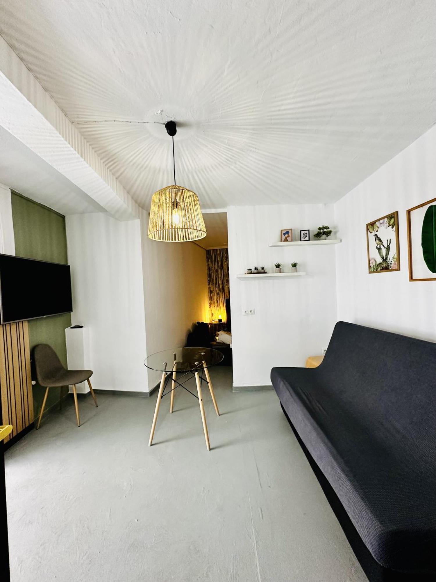 Blue & Green Apartment *