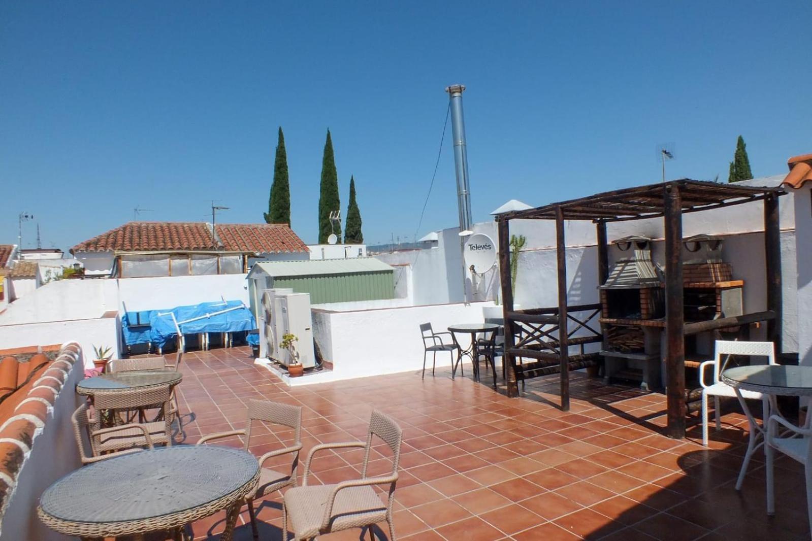Alojamiento A 5 Minutos De La Feria Guest house