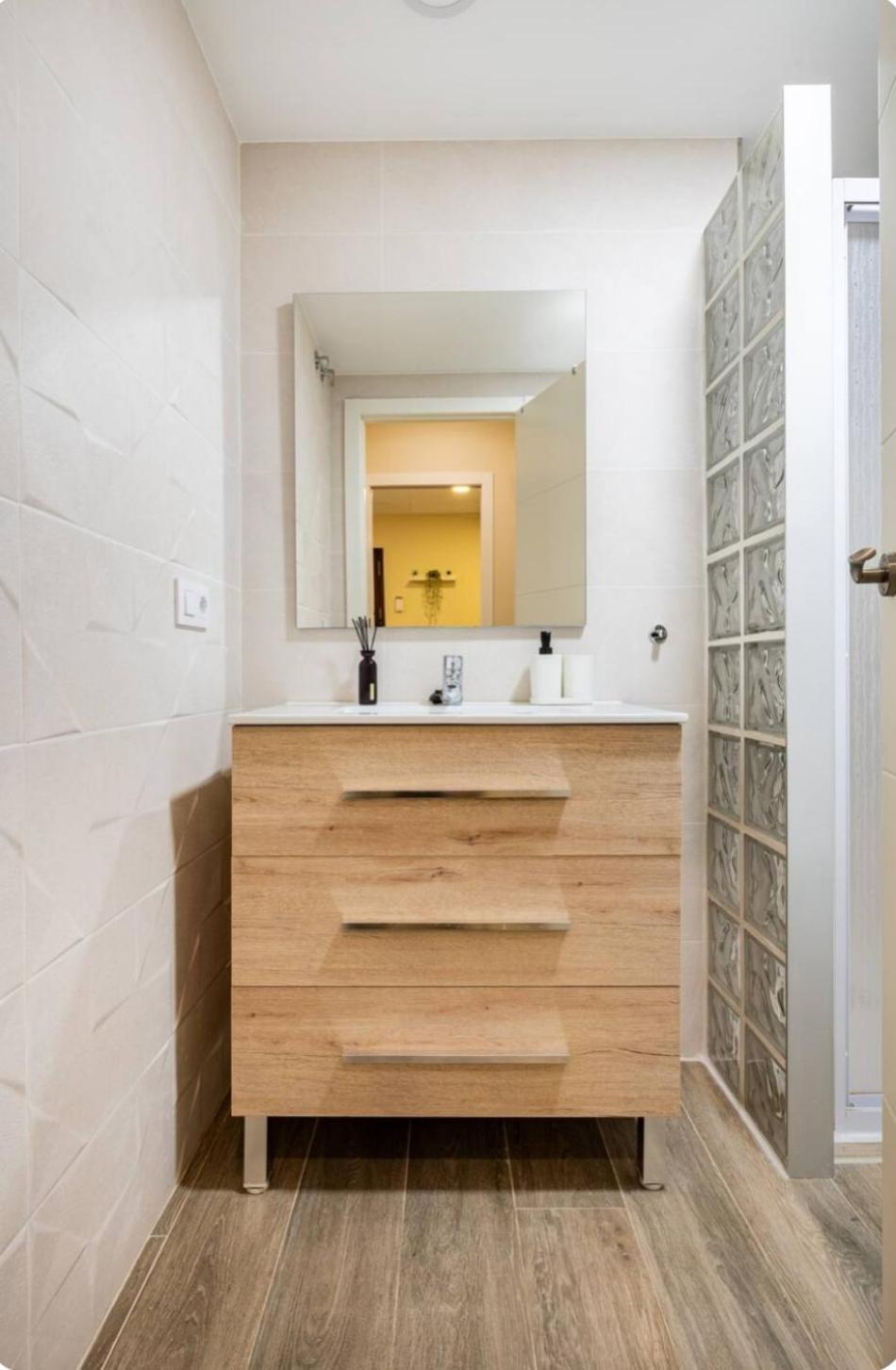 Loft Flor De Azahar Parking Privado Apartment Cordoba