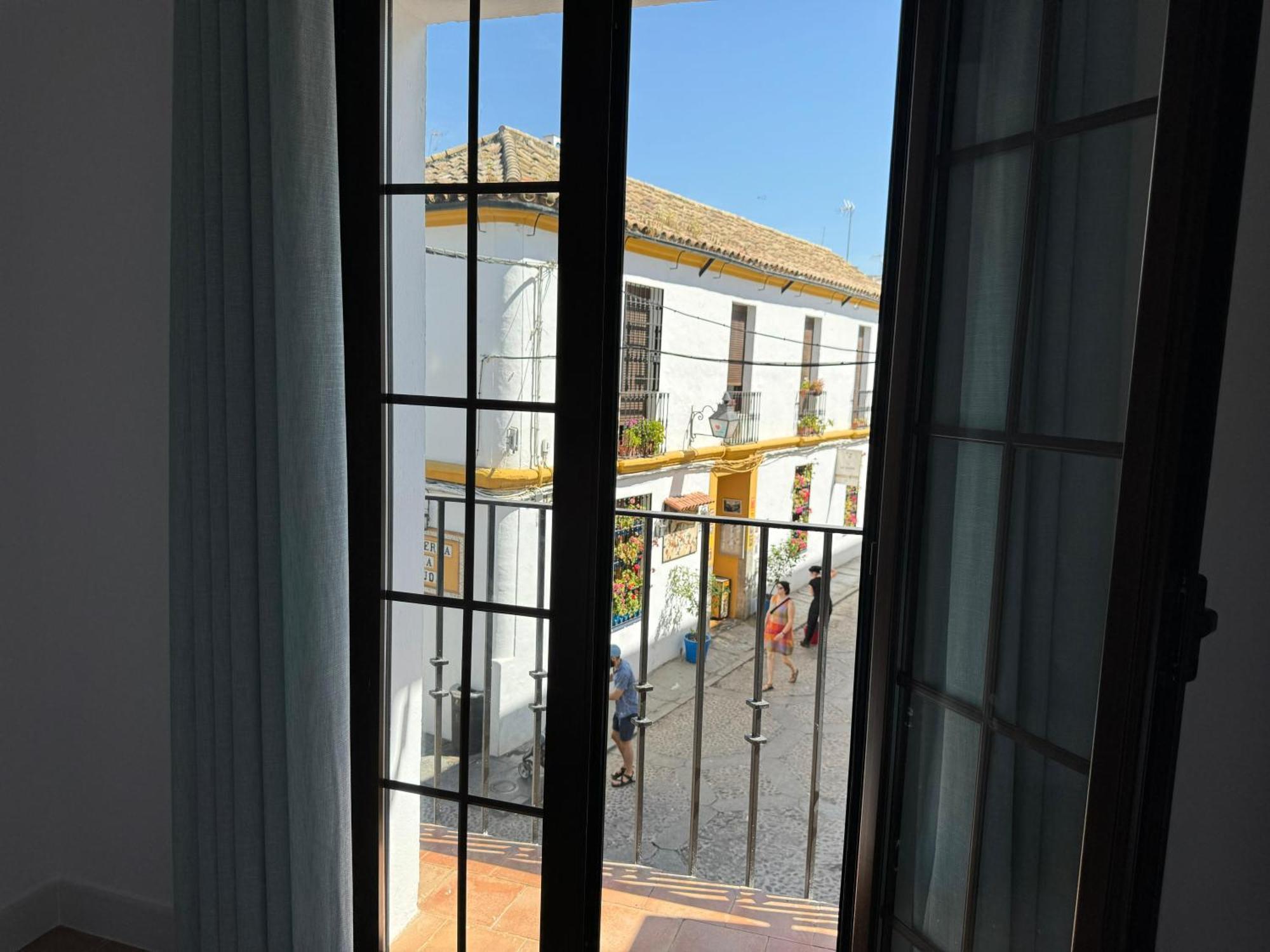 Apartamento Balcon De Patios Con Parking Córdoba