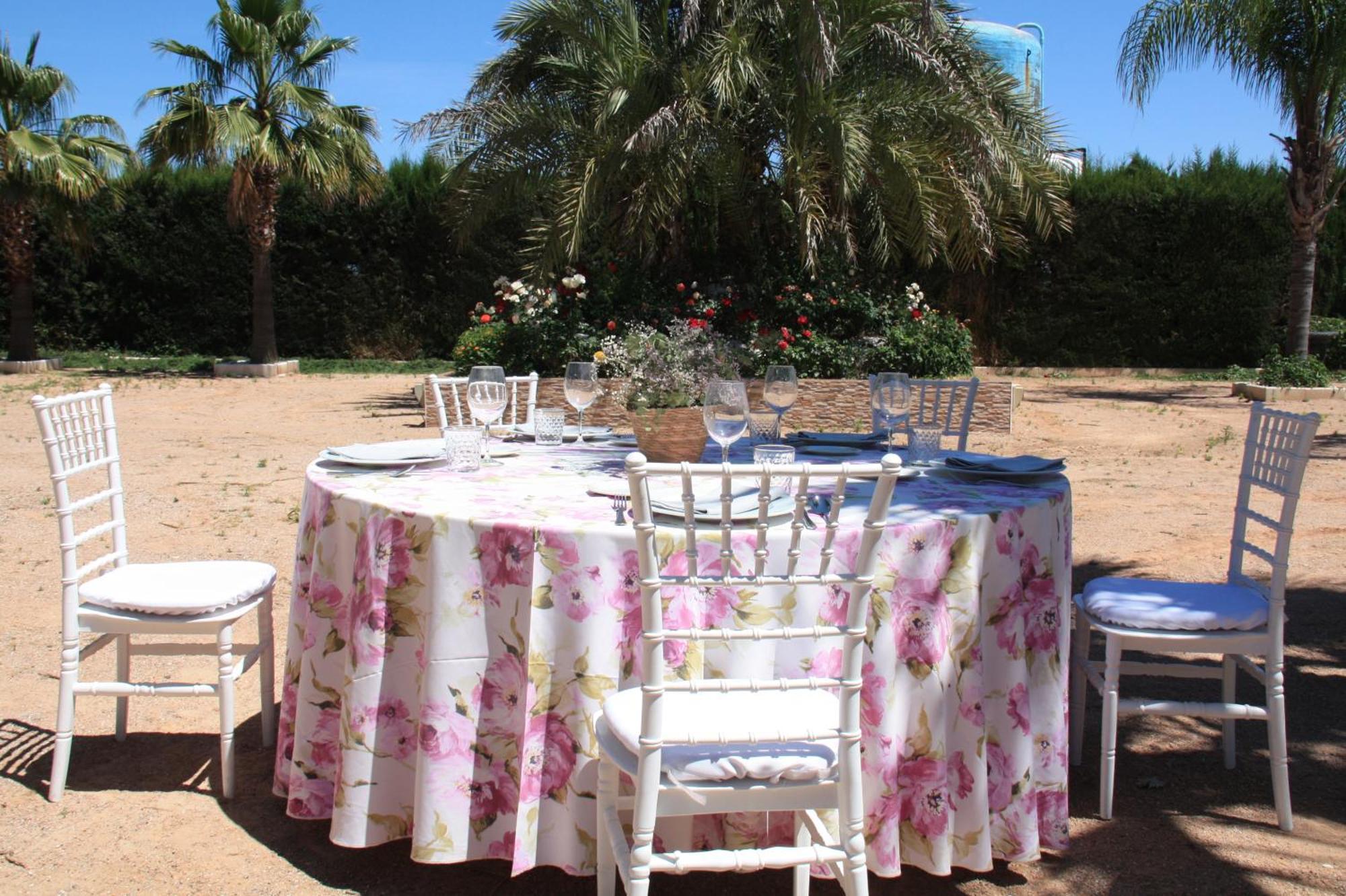 Manjares Hotel