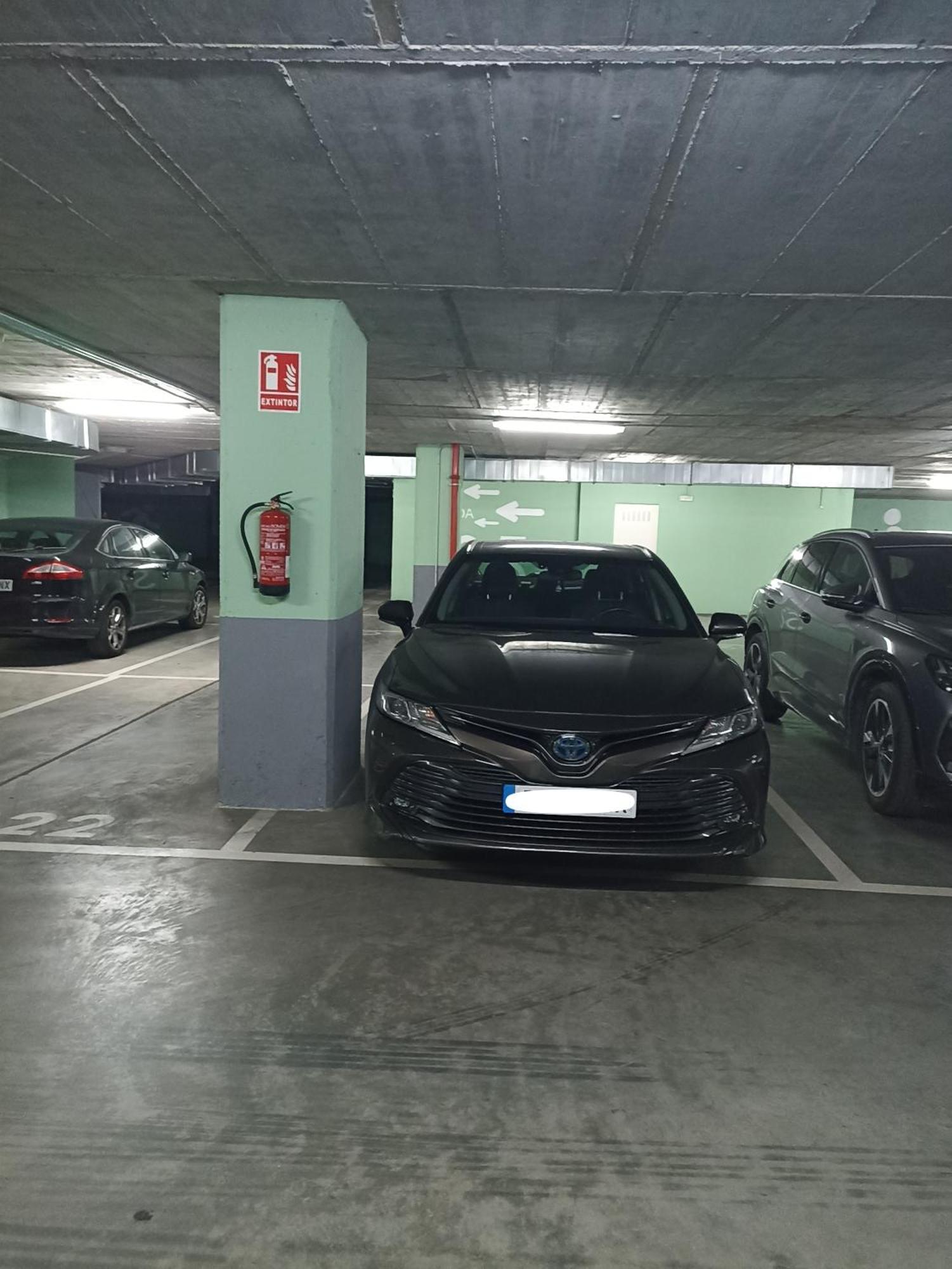 Apartment Gran Capitan Luxury Center Apartment- Parking