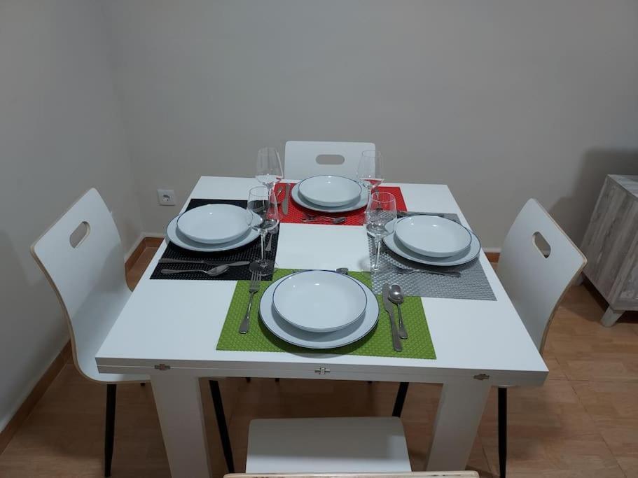Piso De Diseno En El Centro De By Bebalmy Apartamento *