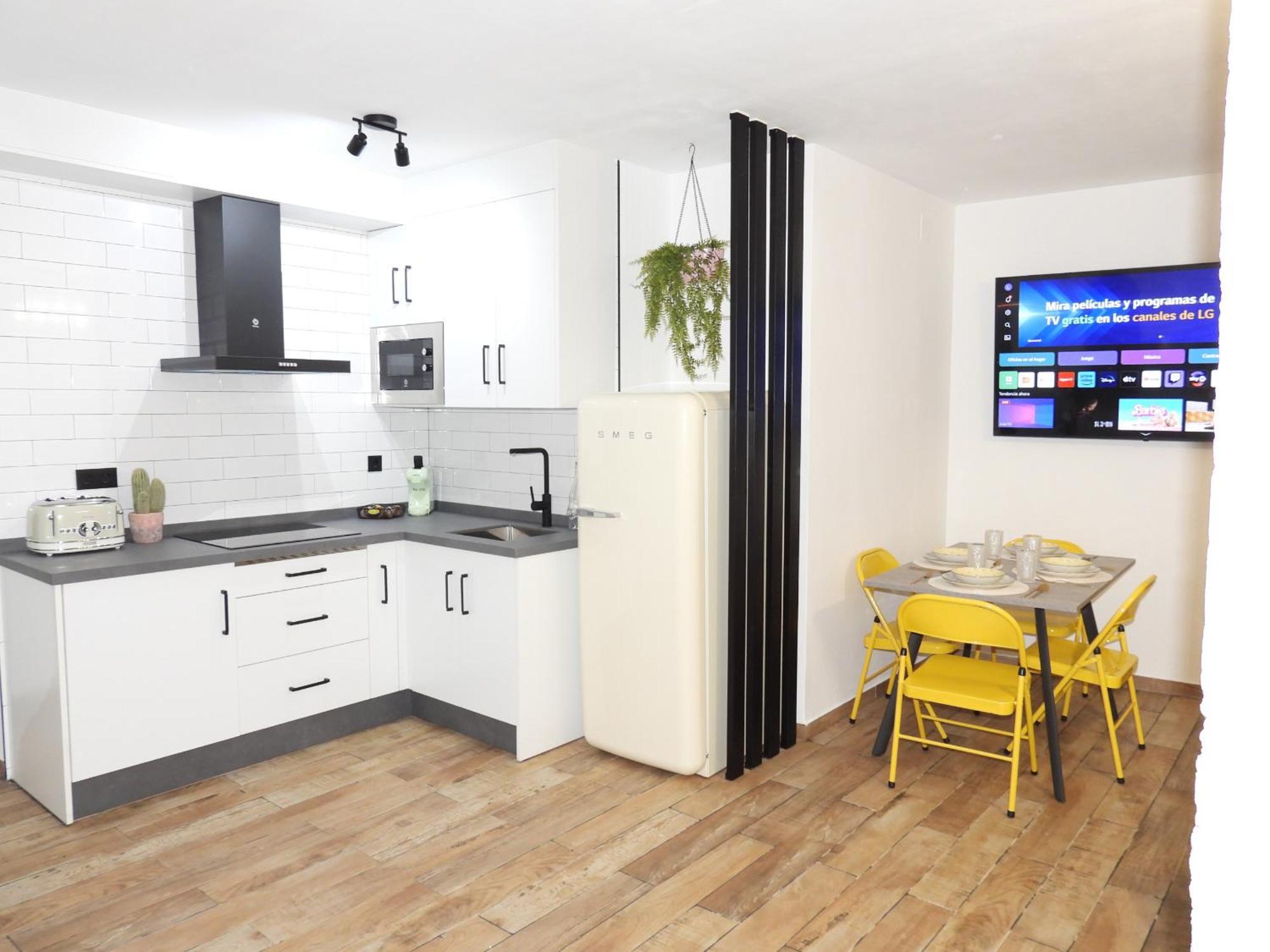 Apartamento At Gongora 11 Con Parking *
