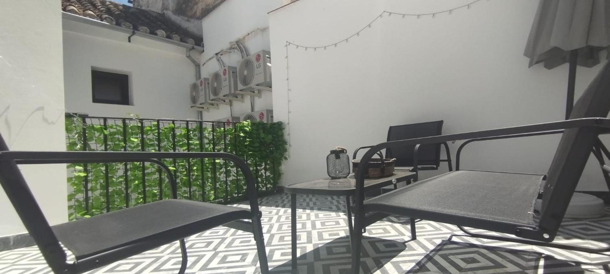 Zahra - Terraza Centro Cordoba